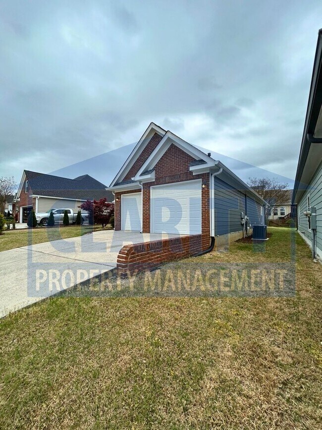 Building Photo - Beautiful 3-bedroom home!