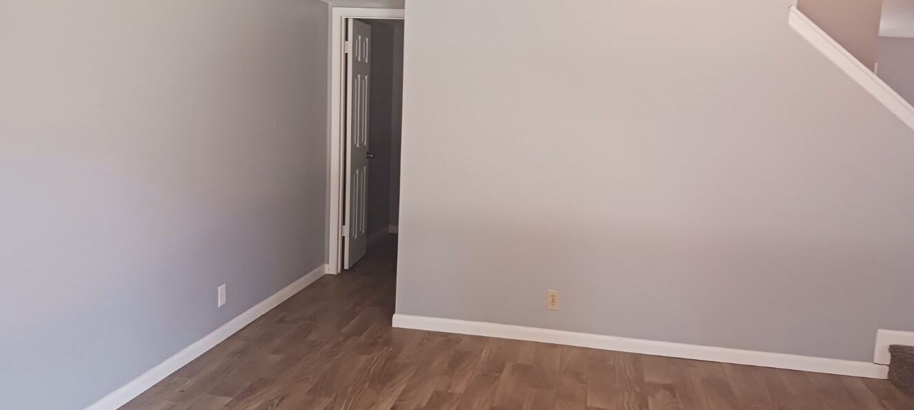 Building Photo - 7711 Rimhurst
