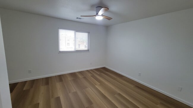 Building Photo - 2500 Lawrence St