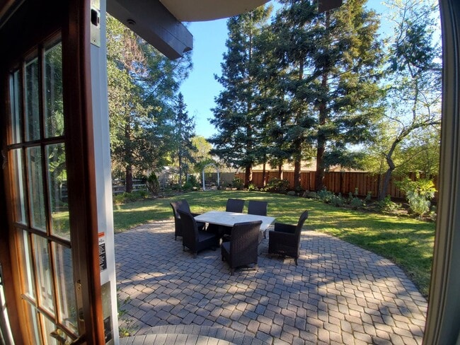 Building Photo - Elegant Woodside Tudor Home