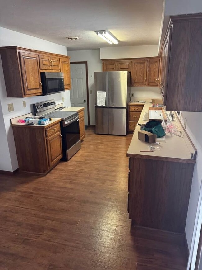 Building Photo - House for Rent