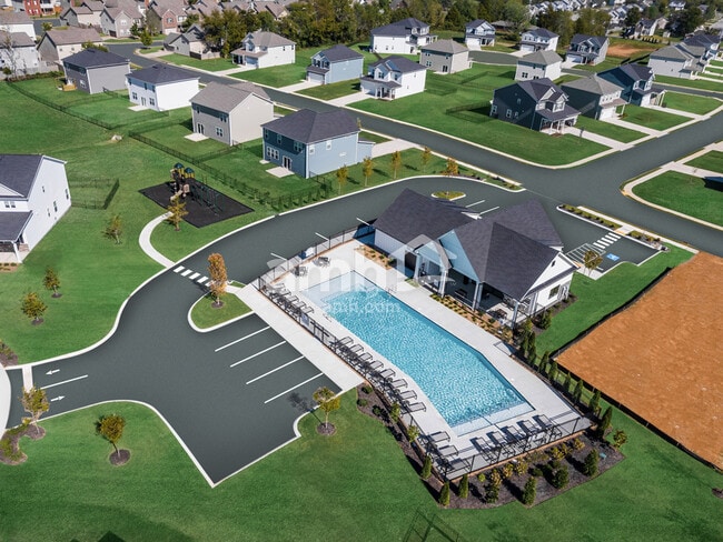 Building Photo - 5228 Valor Dr