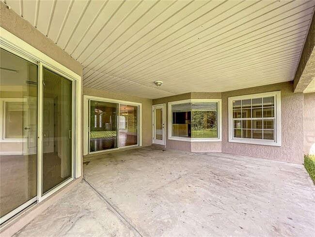 Building Photo - 5203 SE 42nd Ct