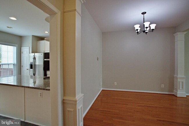 Building Photo - 8239 Singleleaf Ln