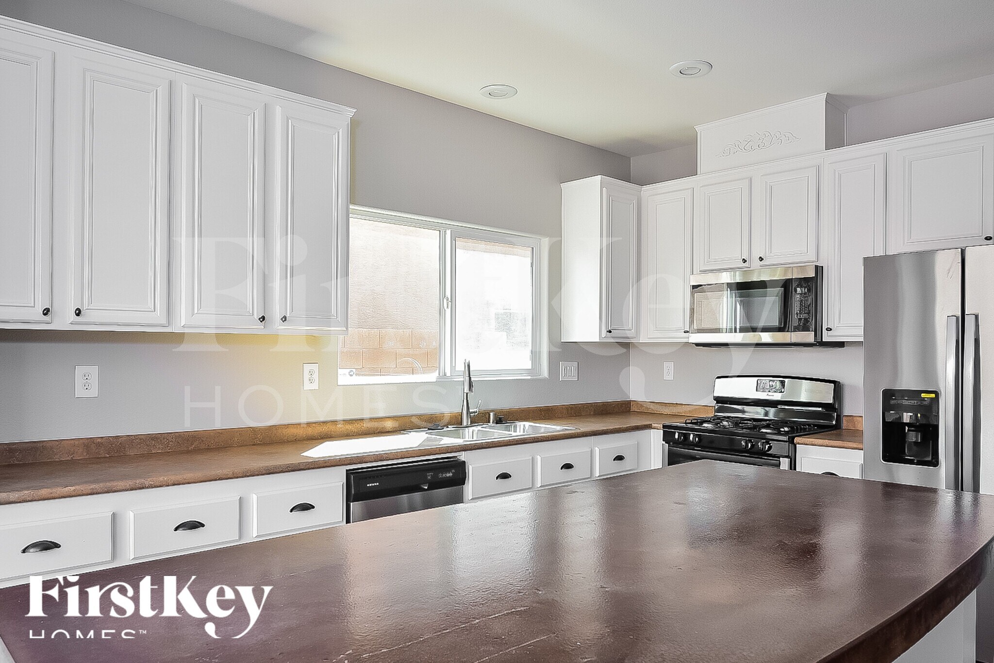 Building Photo - 6694 Wood Thrush Pl