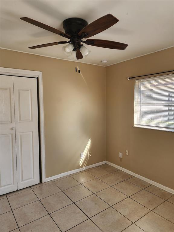 Building Photo - 3904 W Walnut St