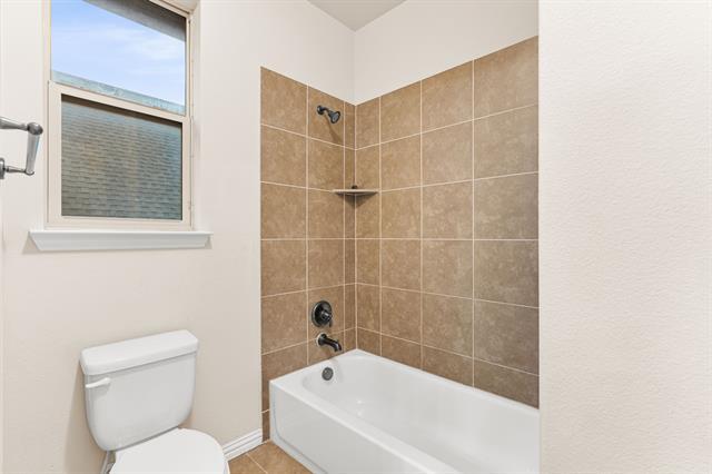 Building Photo - 3925 Ocala Ln