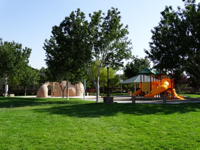 Building Photo - 8113 Slate Falls St