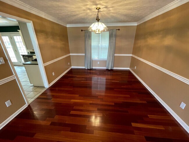 Building Photo - 3914 Stone Hollow Dr