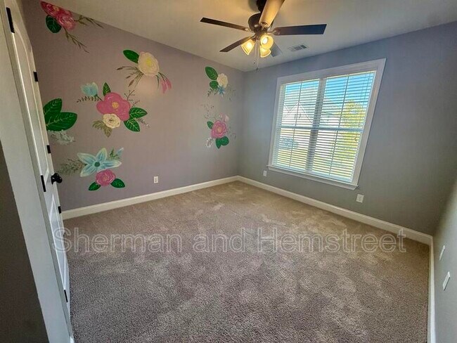 Building Photo - 4239 Windslow Dr