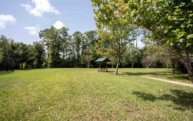 Building Photo - 313 Scrub Jay Dr