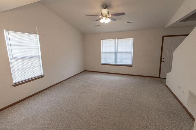 Building Photo - 1635 Bold Ruler Ct