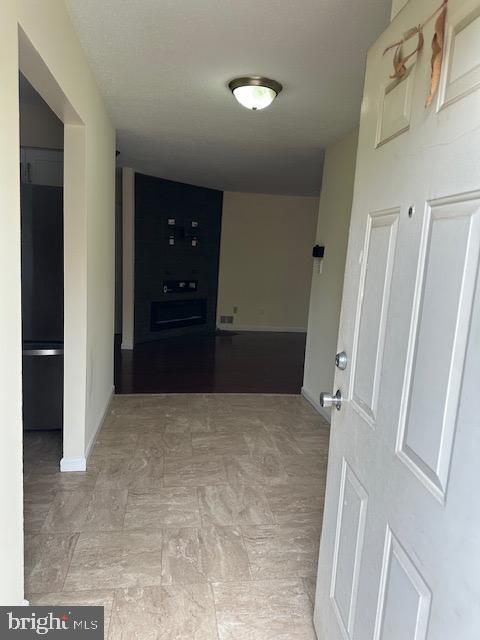 Building Photo - 1001 Edison Glen Terrace