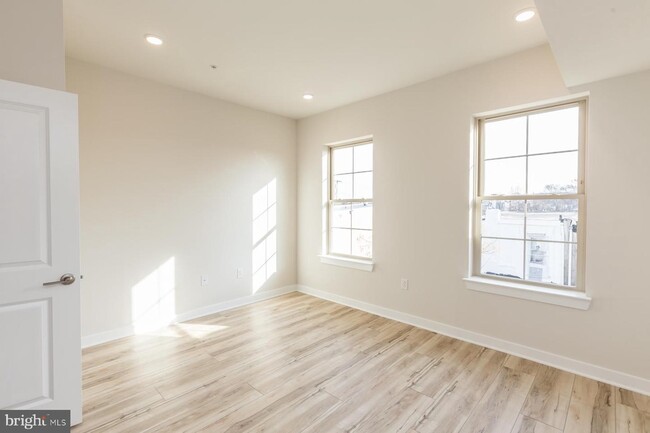 Bedroom 1 - View 1 - 2039 N 3rd St