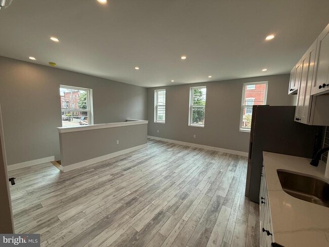 Building Photo - 2623 Poplar St