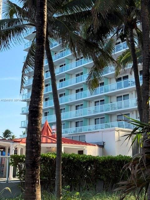 Building Photo - 19201 Collins Ave