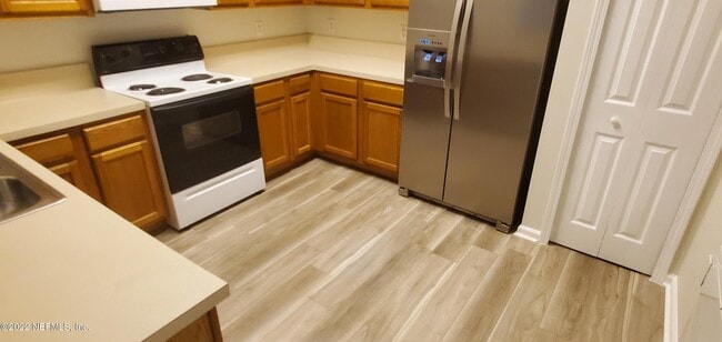 Building Photo - 6094 Maggies Cir