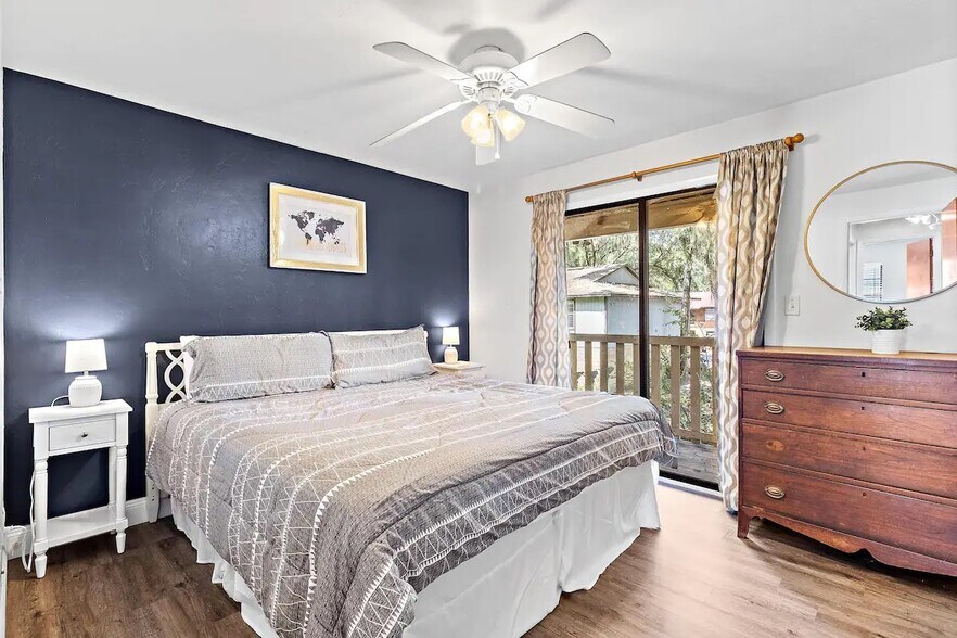 Building Photo - 2228 SW 39th Dr