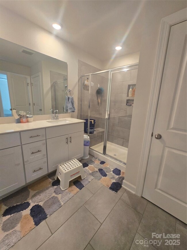 Building Photo - 340 Cranford Dr