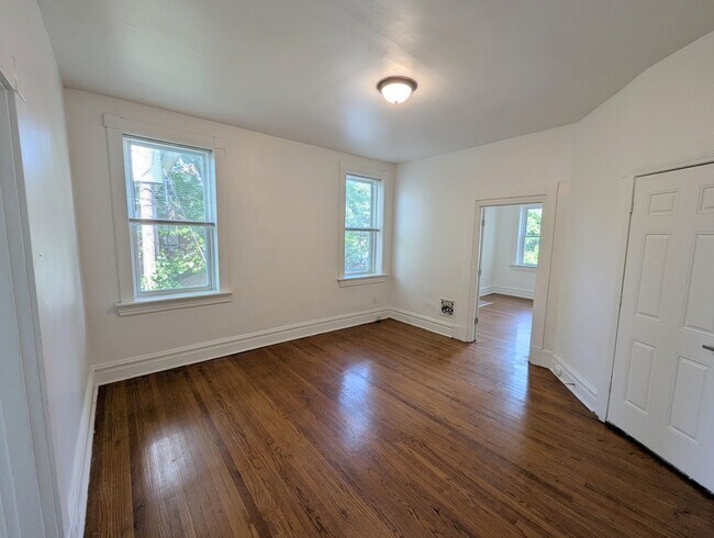 Building Photo - 3020 Texas Ave