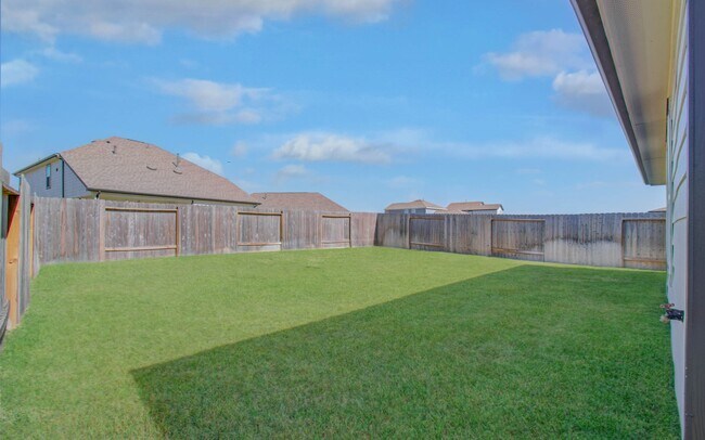 Building Photo - 16823 Bristle Cone Wy