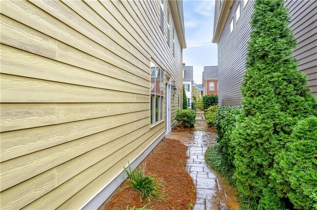 Building Photo - 4822 Abberley Ln