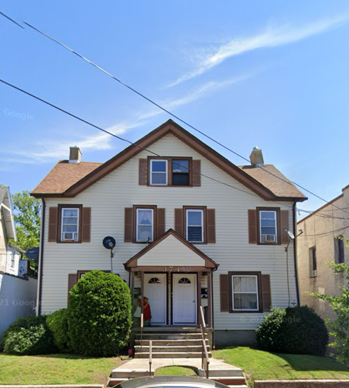 Building Photo - 374 Somerset St