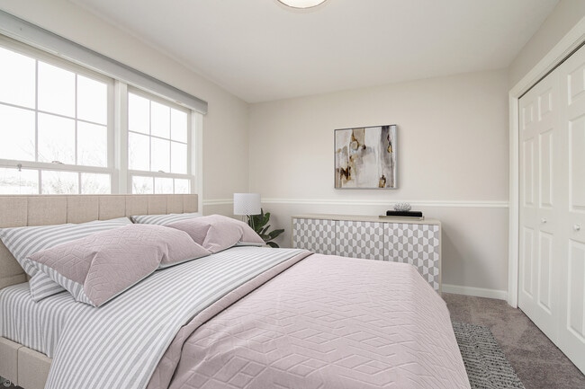 Building Photo - 2127 Chandler Ln