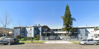 Building Photo - 4043 Buckingham