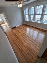 Building Photo - 4141 Homerlee Ave