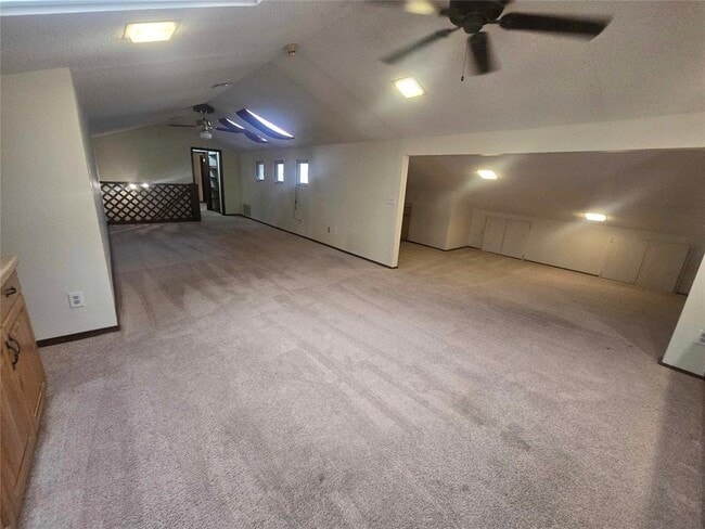 Building Photo - 1212 Kingston Ct