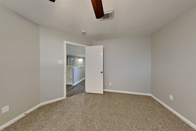 Building Photo - 21122 Covington Bridge Ln