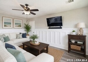 Building Photo - 8603 Solano Dr