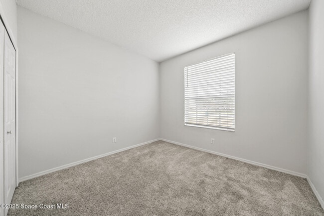 Building Photo - 2918 Pebble Creek St