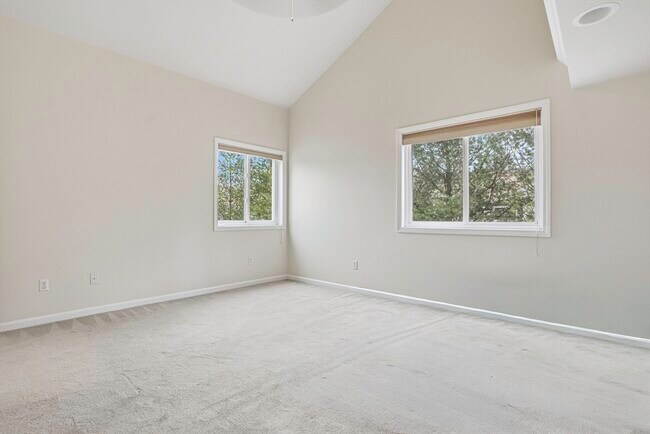 Building Photo - 153 America Blvd