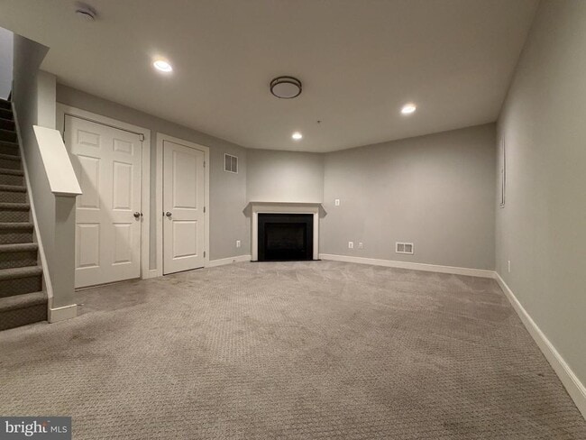 Building Photo - 2352 Cobble Hill Terrace