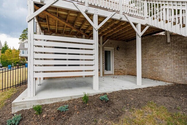 Building Photo - 11760 Stratham Dr