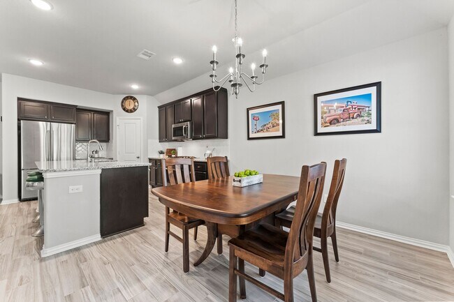 Building Photo - 3815 Wright's Landing Dr