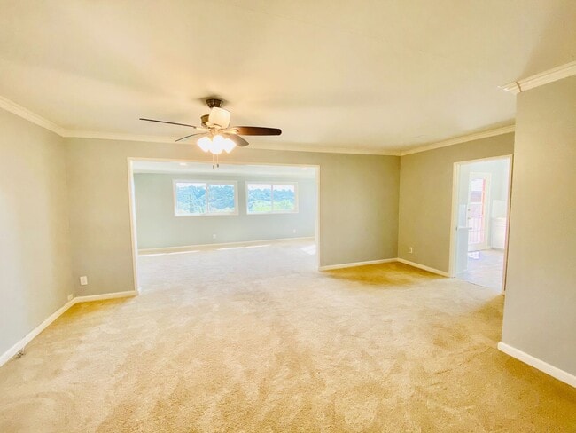 Building Photo - Stunning Allied Gardens Home- Upgraded with a Beautiful View!