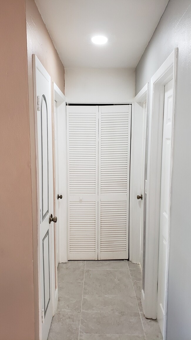 Building Photo - 651 16th St NW