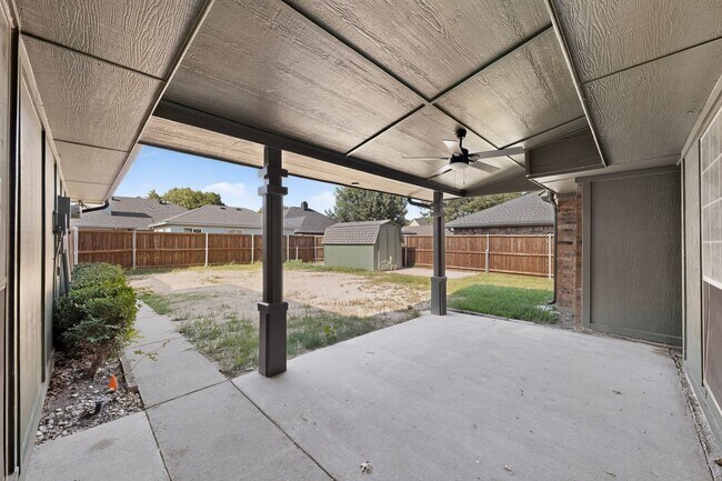 Building Photo - Renovated Home In the Coveted Allen ISD