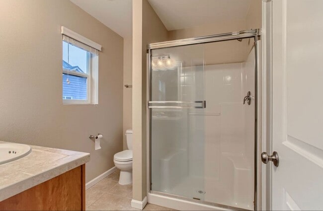 Building Photo - Beautiful 4-Bedroom Home in Prime Beaverton Location – Near Intel & Nike!