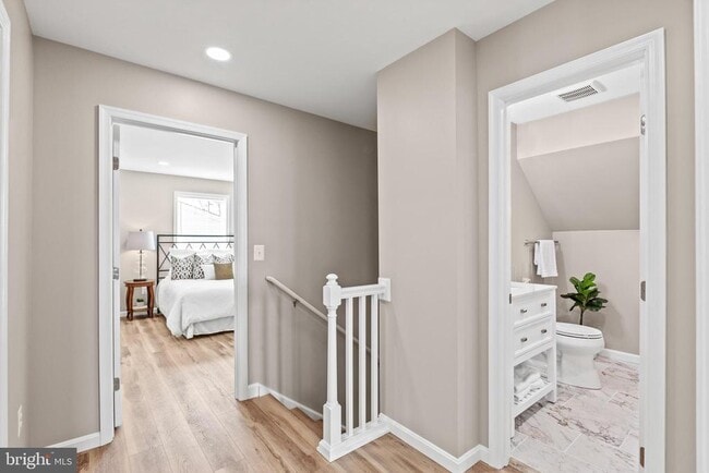 Building Photo - 22802 Lawrence Ave