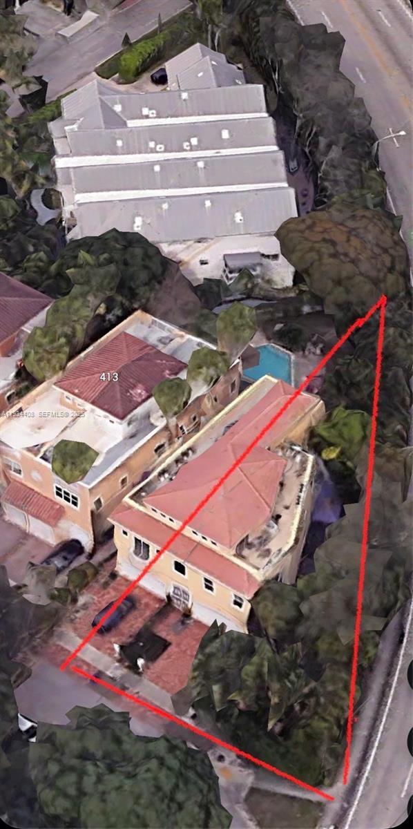 Building Photo - 407 SW 5th St