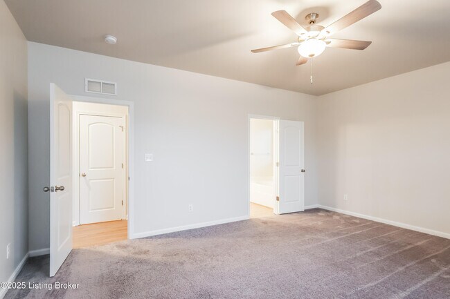 Building Photo - 11900 Parkside Vista Ln