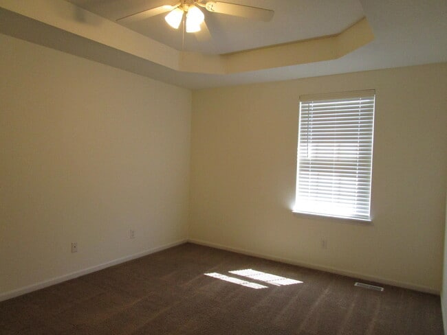 Building Photo - 5003 Betty Jean Way