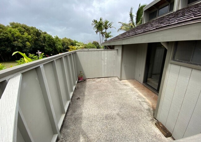 Building Photo - Williams