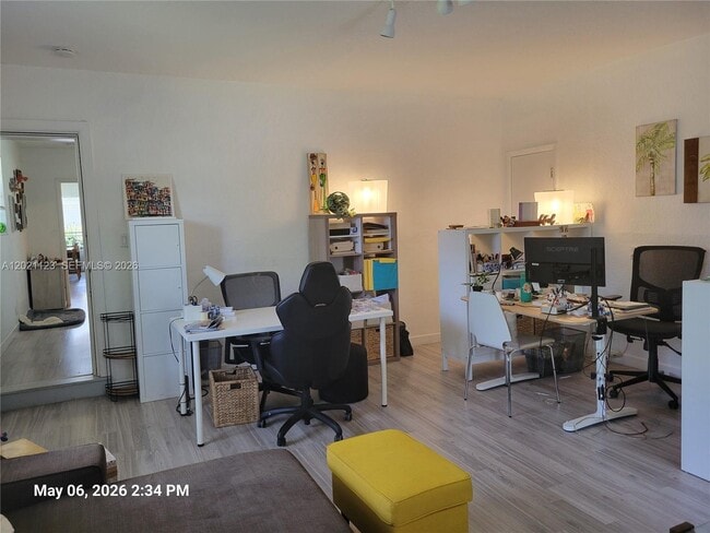 Building Photo - 13220 SW 99th Pl