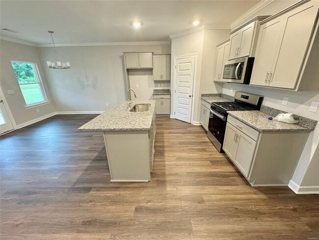 Building Photo - 5000 Tea Rose Dr