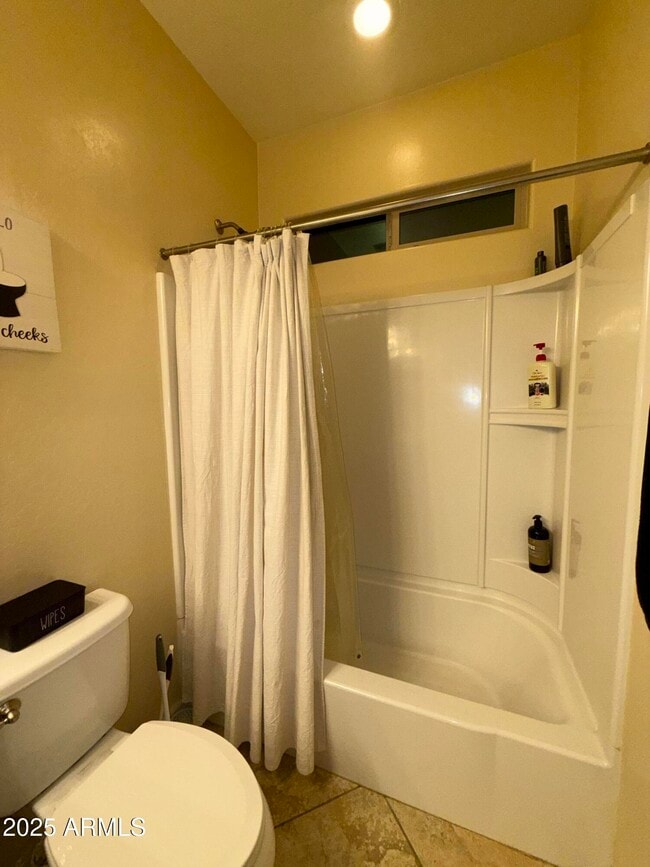 Building Photo - 9242 W Meadow Dr